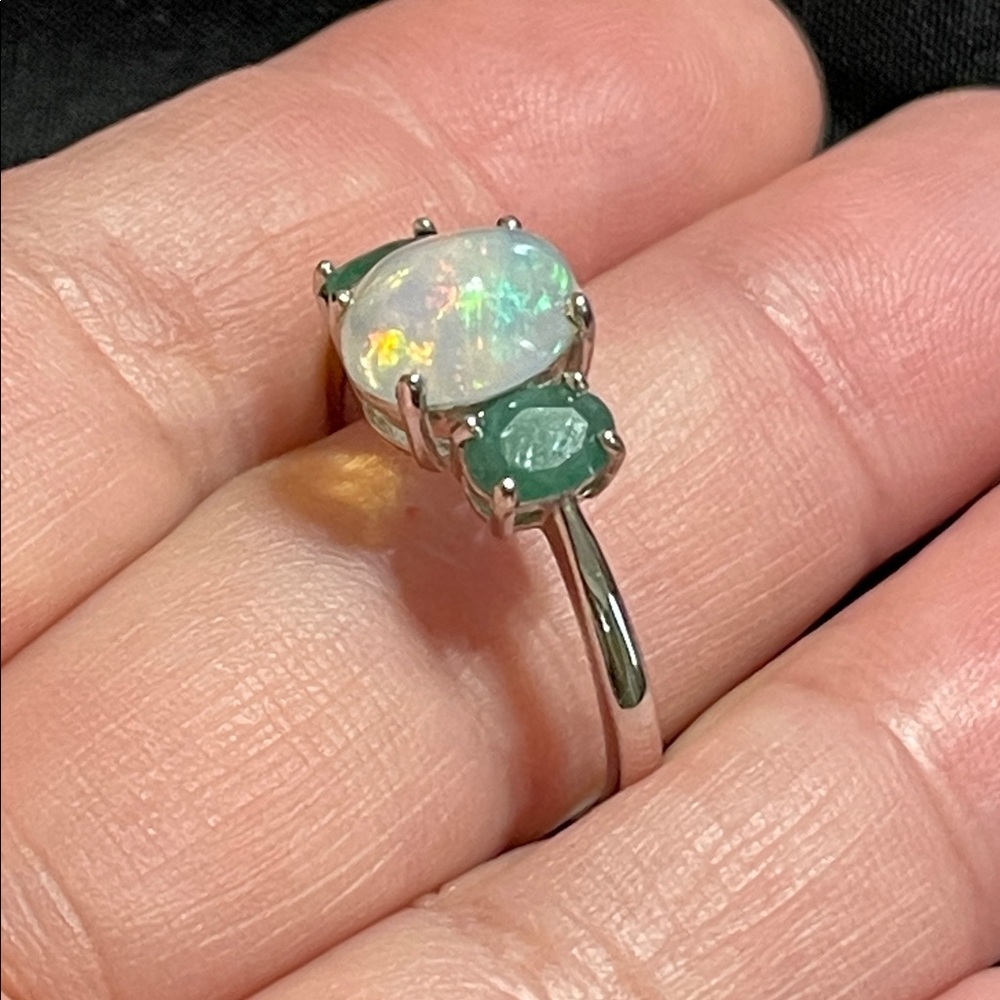 NWT Natural Opal & Natural Emerald Ring 925 Sterling Silver Size 10 - Picture 7 of 14